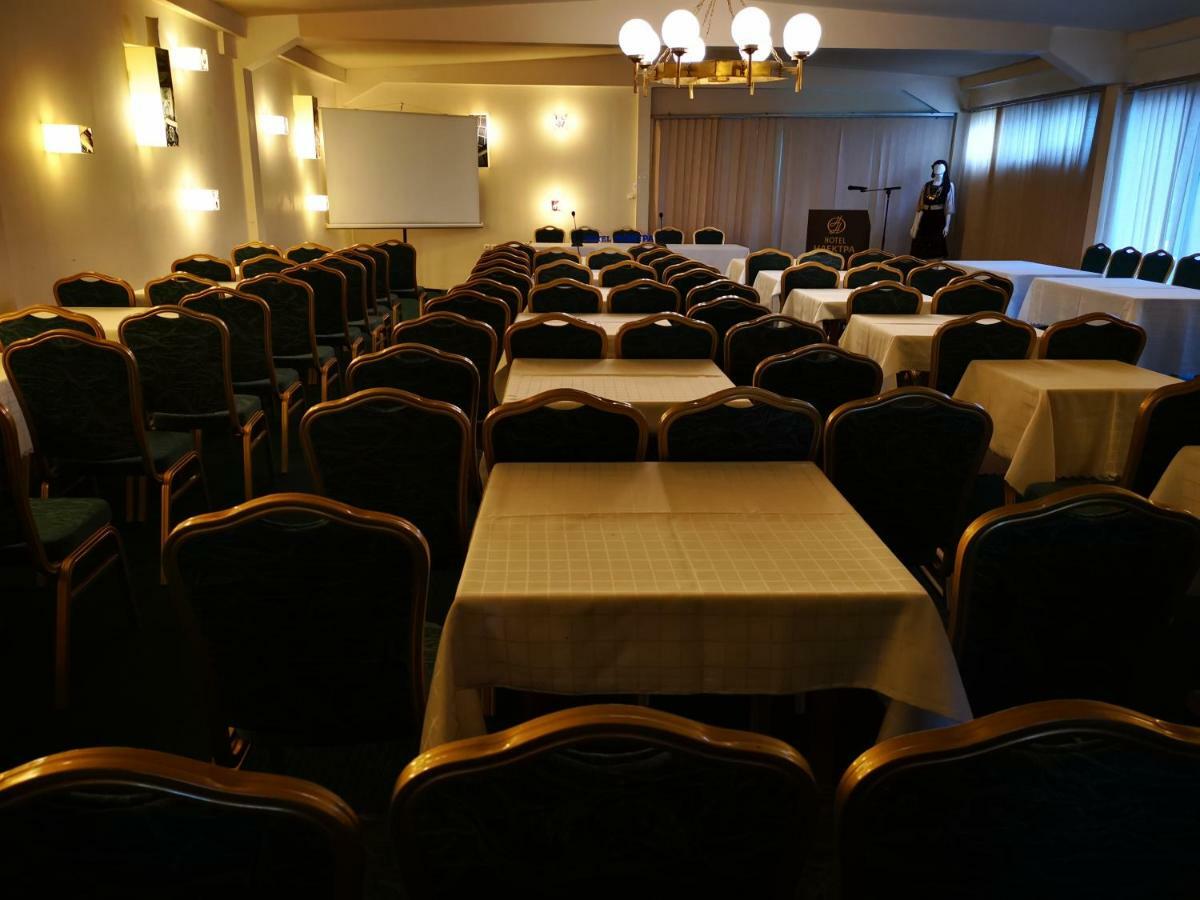 אורסטיאדה Hotel Electra מראה חיצוני תמונה